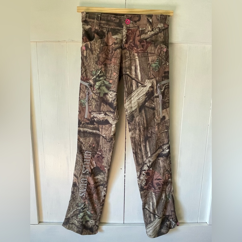 Girls With Guns Camo Pants Size Small